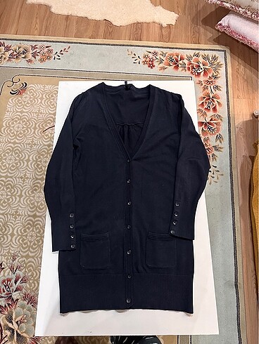Pull and Bear TERTEMİZ ŞIK VE KULLANIŞLI HIRKA