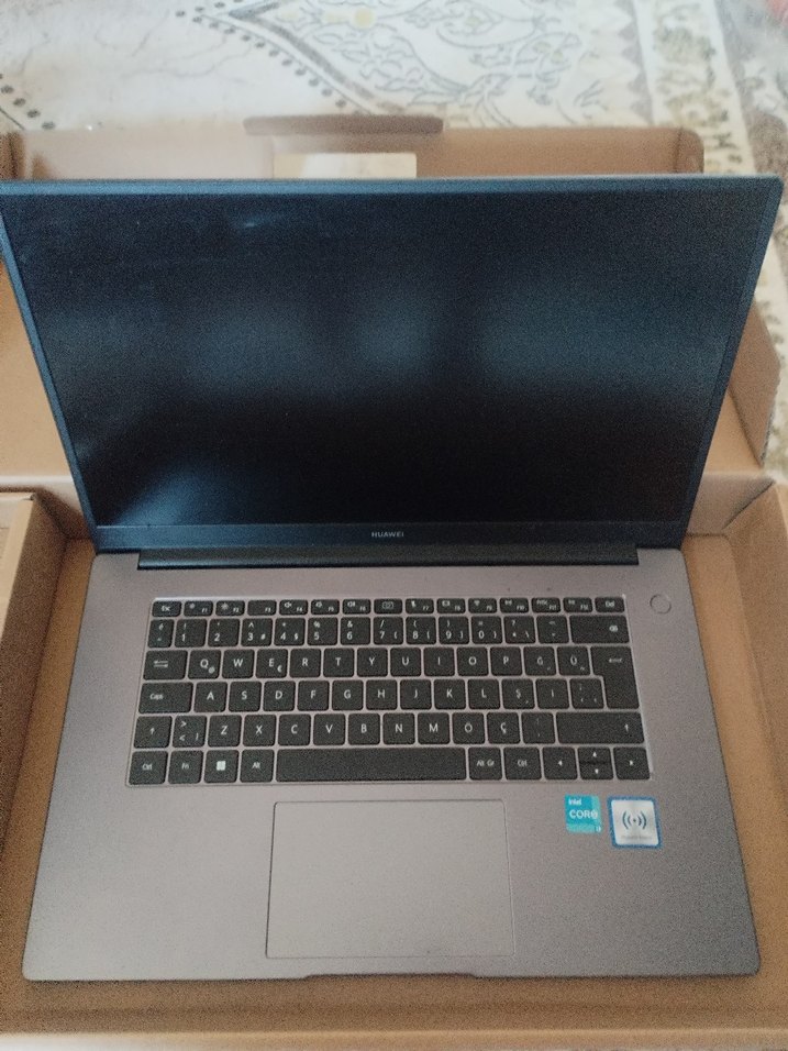 Huawei MateBook D15 (Arızalı) - Görsel 3