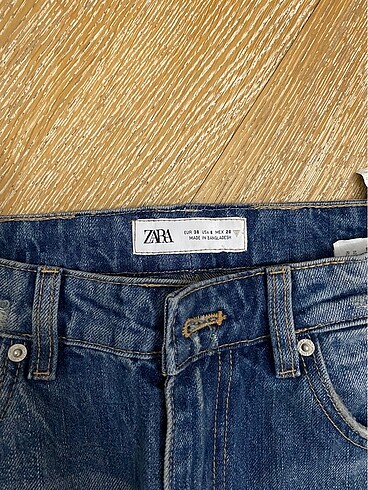 38 Beden mavi Renk zara jean