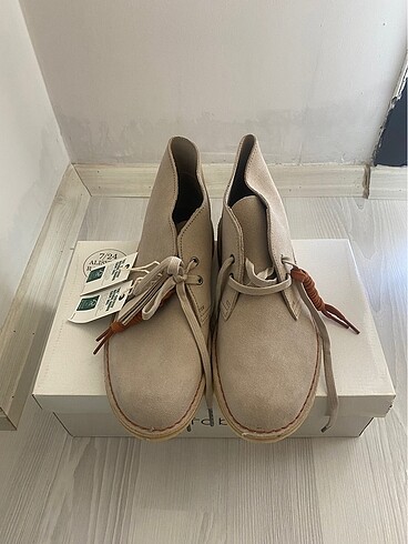 ORİJİNAL SIFIR CLARKS BOT
