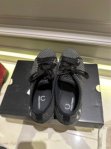 36 Beden Fred Perry ayakkabı