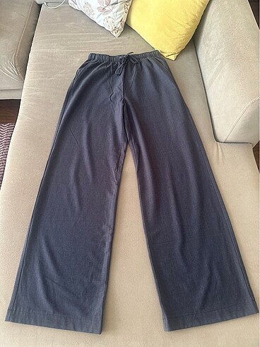 Stradivarius pantolon