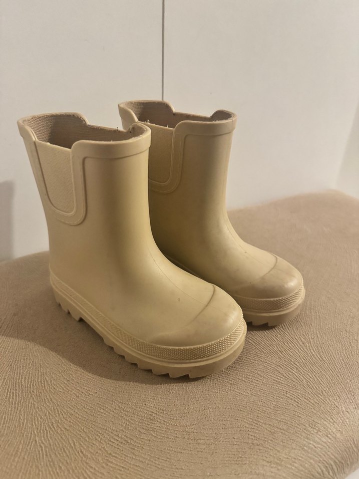 Bej Kız Çocuk Lastik Bot - Görsel 2