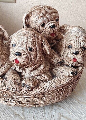 Alçı Köpekler büyük boy süs eşyası güzel