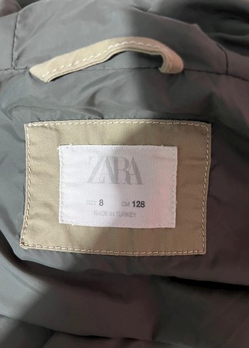Zara Haki Çocuk Rüzgarlık