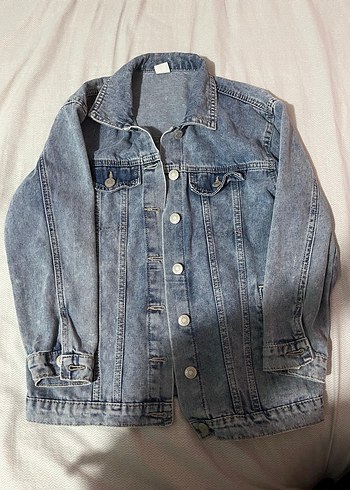 10 Yaş Beden Mavi Düğmeli Denim Ceket