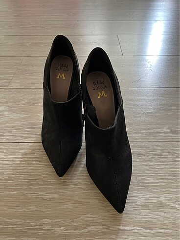 Miss KG Siyah ayakkabı