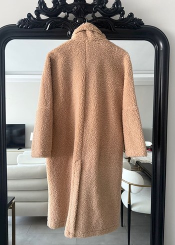 Zara Bej Uzun Peluş Kadın Kaban - Görsel 2