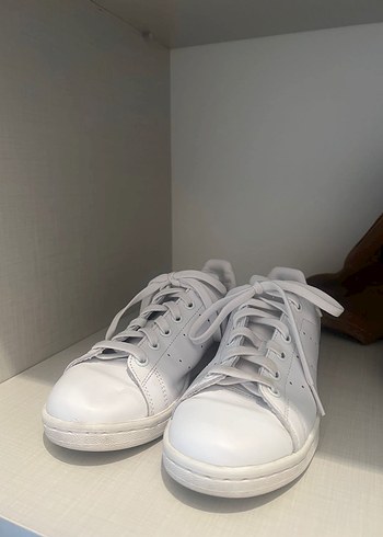 Beyaz Adidas Stan Smith Kadın Spor Ayakkabı - Görsel 4