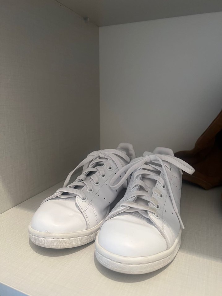 Beyaz Adidas Stan Smith Kadın Spor Ayakkabı - Görsel 4