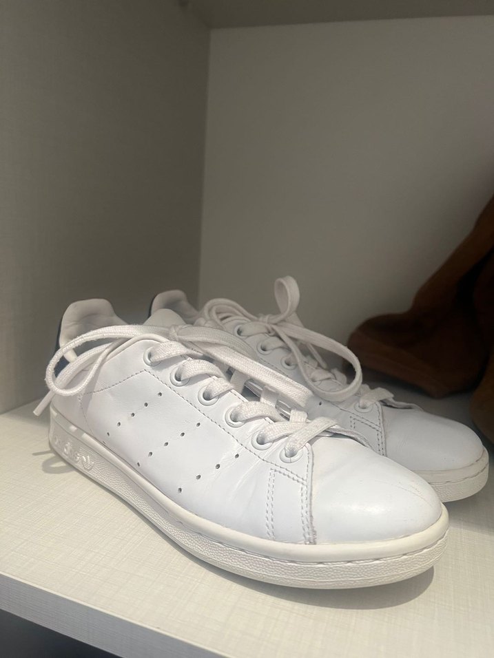 Beyaz Adidas Kadın Spor Ayakkabı - Görsel 5