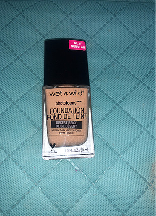 Wet n wild Wet & wild photo focus foundation / desert bej ( medium dark)