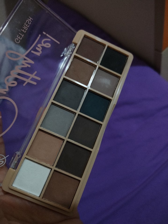 Bej Renkli 12'li Göz Farı Paleti - Görsel 3