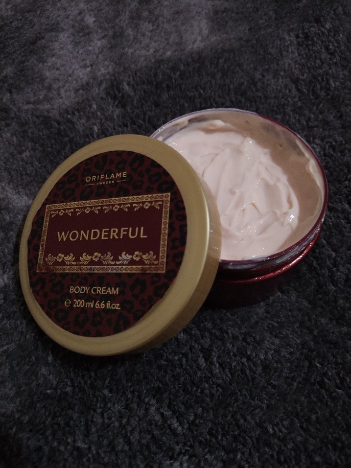 Oriflame Wonderful Vücut Kremi 200 ml - Görsel 2