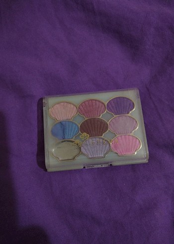 Çok Renkli Kabuk Şeklinde Far Paleti - Görsel 3