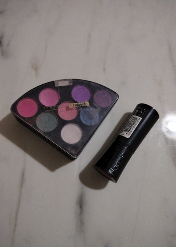 Yelpaze far paleti ve flormar ruj - Görsel 2