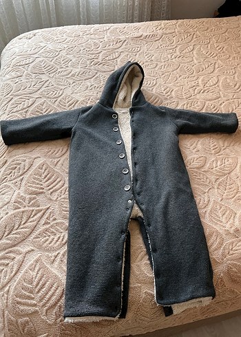 Gri Kapüşonlu Bebek Tulumu - Görsel 2