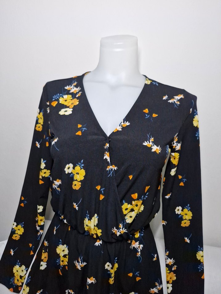 Çiçek Desenli Siyah Kısa Tulum - Görsel 4