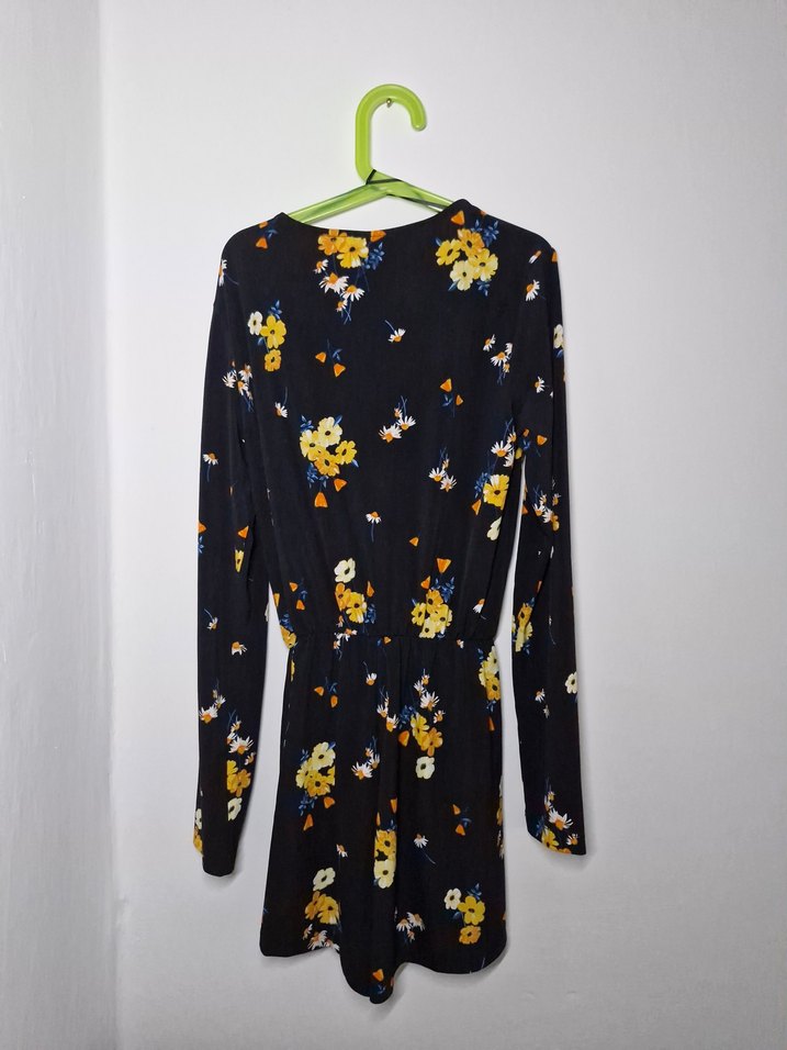 Çiçek Desenli Siyah Kısa Tulum - Görsel 5