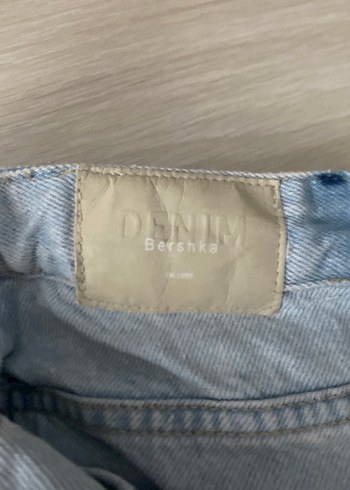 Yırtık jean - Görsel 2