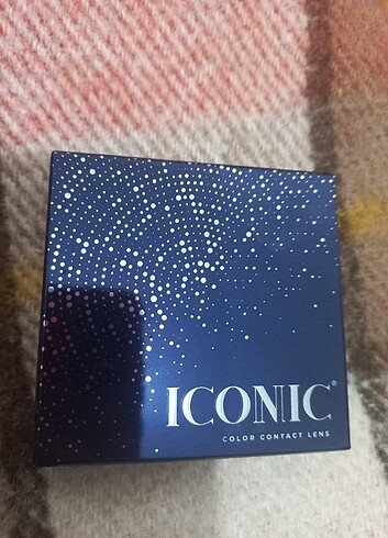 İCONİC LENS