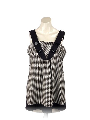 PreLoved Kısa Elbise %70 İndirimli.