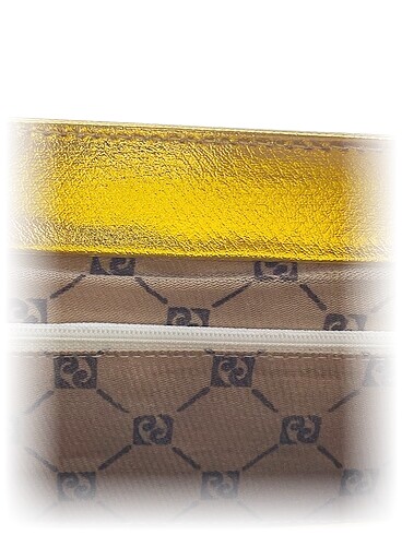 Beden PreLoved Clutch / Portföy %70 İndirimli.