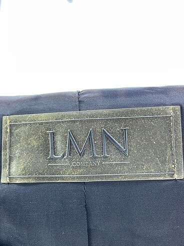 m Beden siyah Renk PreLoved Bluz %70 İndirimli.