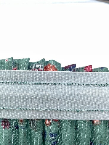 36 Beden çeşitli Renk PreLoved Midi Etek %70 İndirimli.