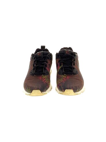 36 Beden Nike Spor Ayakkabı %70 İndirimli.