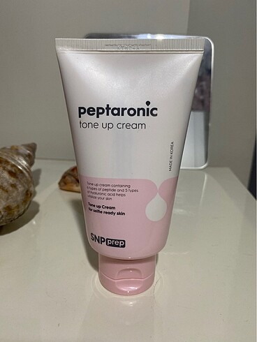 SNP peptaronic tone up cream