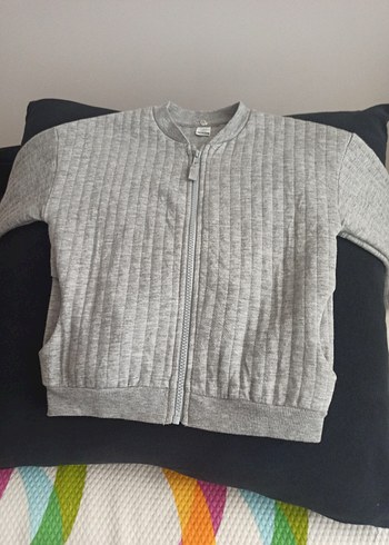 LC Waikiki Gri Uzun Kolllu erkek çocuk hirka