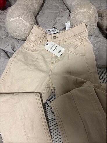 Zara Pantolon Mom jean