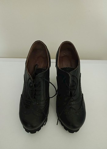 Siyah Deri Klasik Topuklu Kadın Ayakkabı - Görsel 2