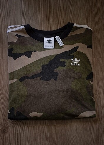Adidas Adidas Sweatshirt