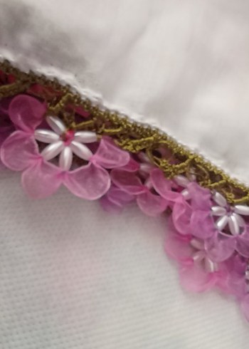 Dantel Detaylı Beyaz Kadın yazma - Görsel 2