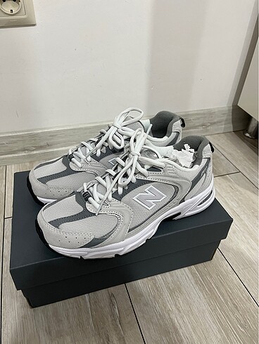 New balance 530