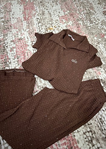 Kahverengi Nakış Detaylı Kısa Kollu pijama - Görsel 4