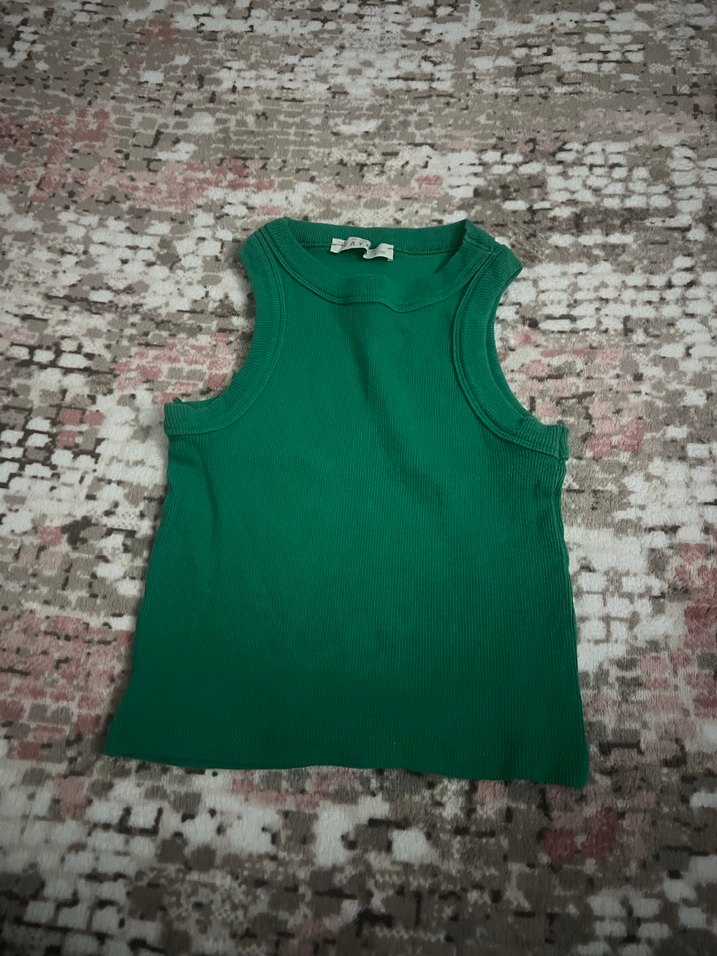 Yeşil Yüksek Yakalı Kadın Atlet - Görsel 3