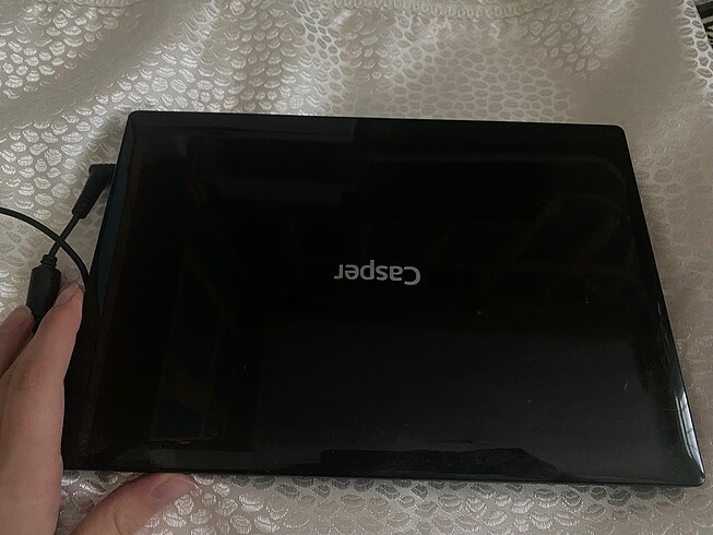 Eski laptop ve tablet