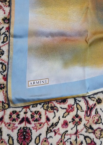 Armine armine ipek esarp