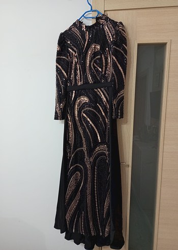 Siyah Kuyruklu Abiye Elbise - Görsel 4