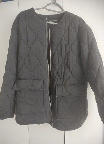 LC Waikiki Kapitone mont