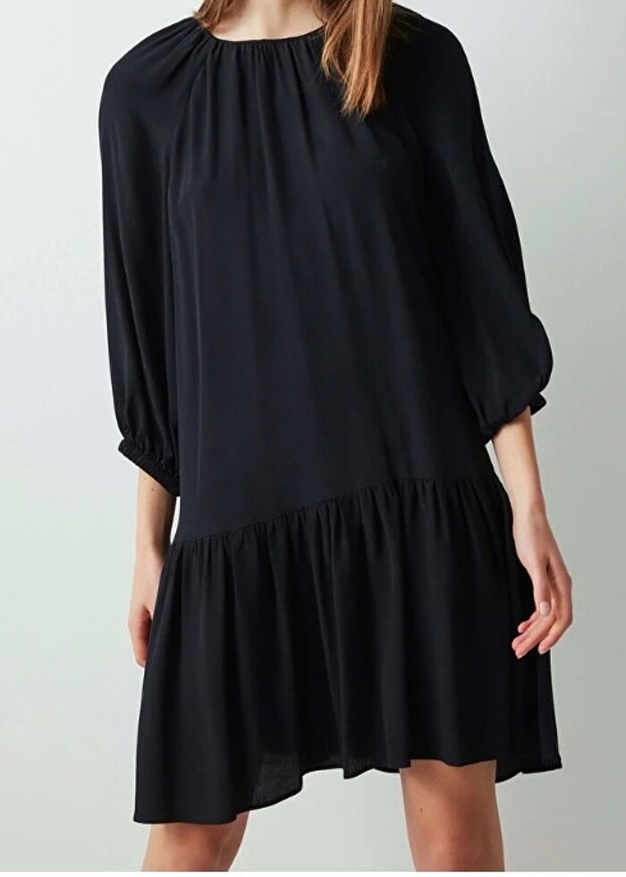 Siyah elbise - Görsel 2