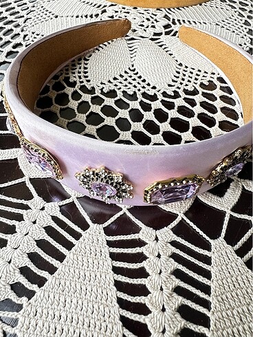 Taşlı taç - Görsel 2