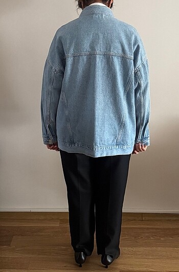 Buz mavisi jeans ceket - Görsel 4