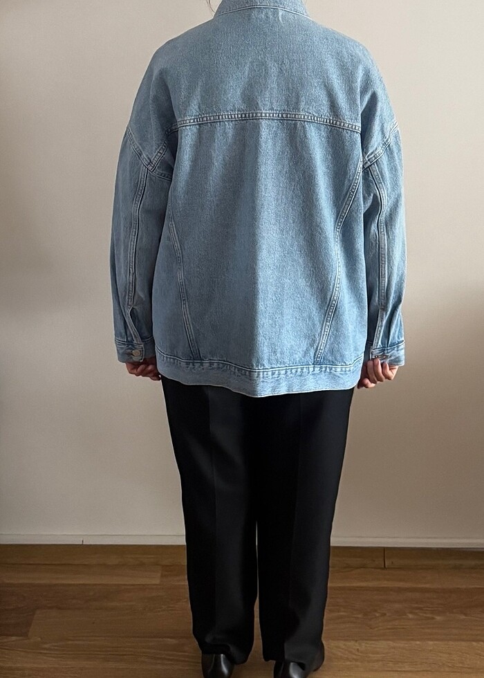 Buz mavisi jeans ceket - Görsel 4