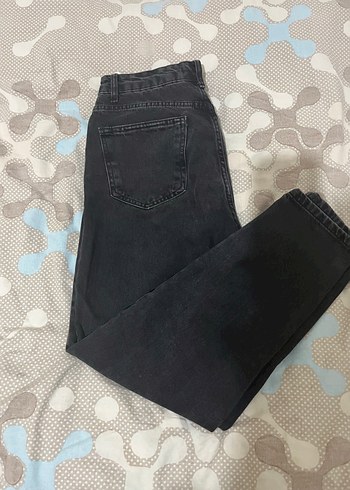 Siyah mom jean