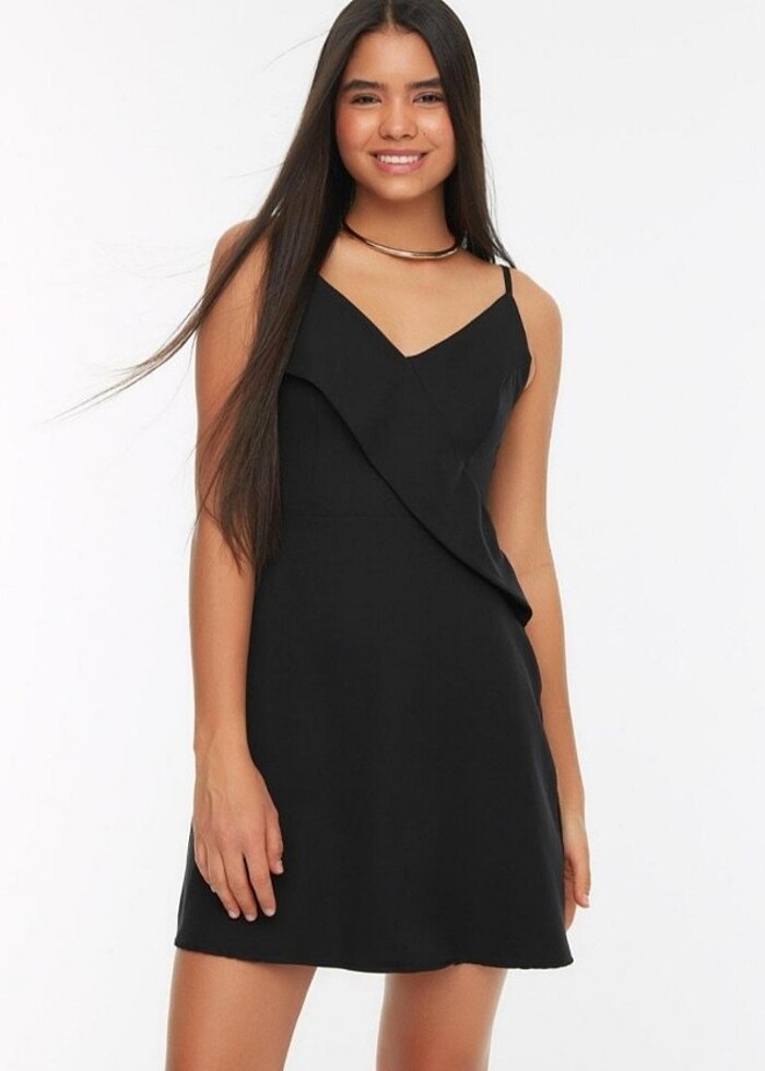 Volanlı Siyah Elbise - Görsel 2