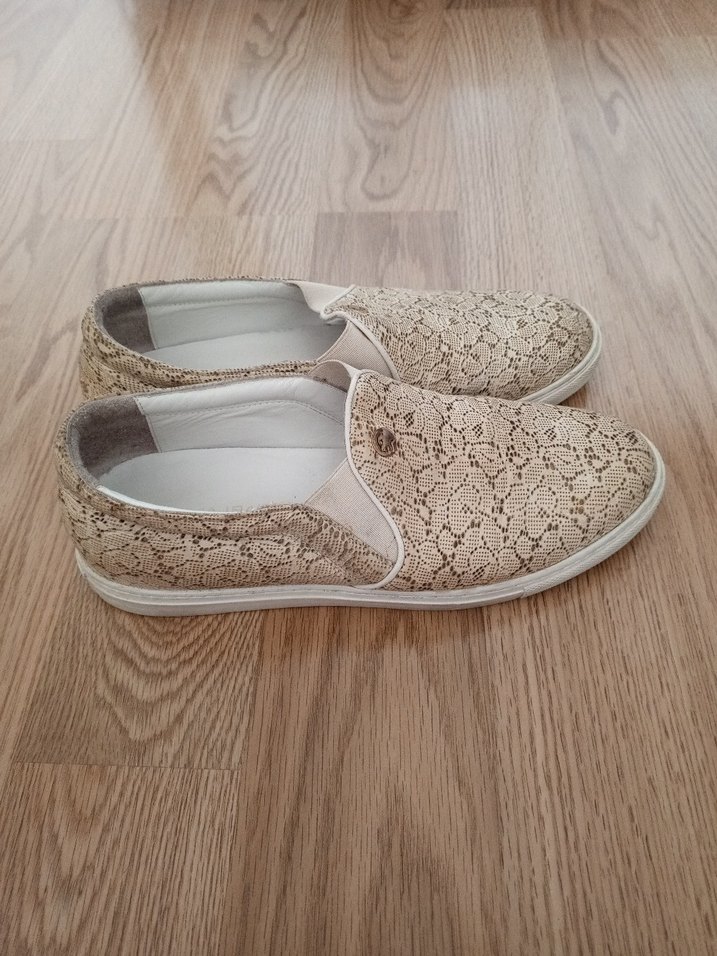 Bej Dantel Detaylı Kadın babet ayakkabı - Görsel 4